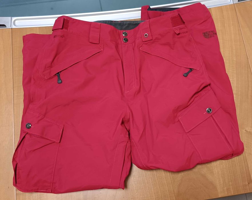 The North Face®-Cryptic-Много Запазен