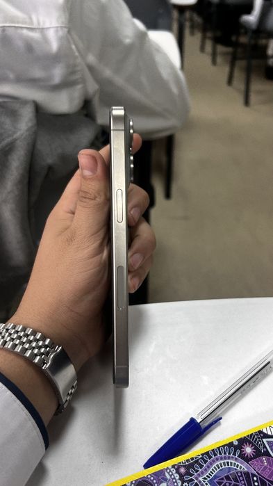 iPhone 15 pro max 94%