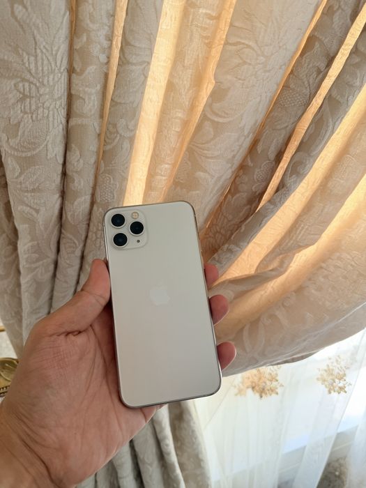 iPhone 11 Pro 256Gb - В отличном состоянии