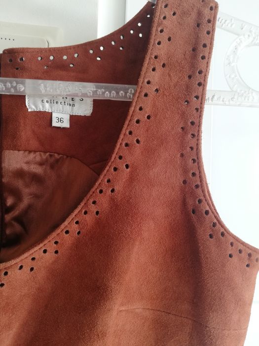 Дамска велурена рокля