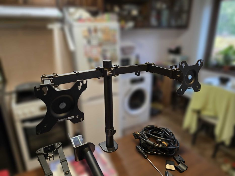 Професионална Двойна Стойка за Монитори HAMA (VESA) – За Бюро