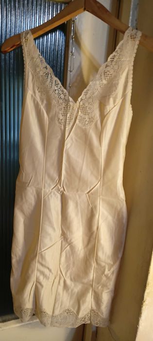 Женские комбинации новые, немецкие