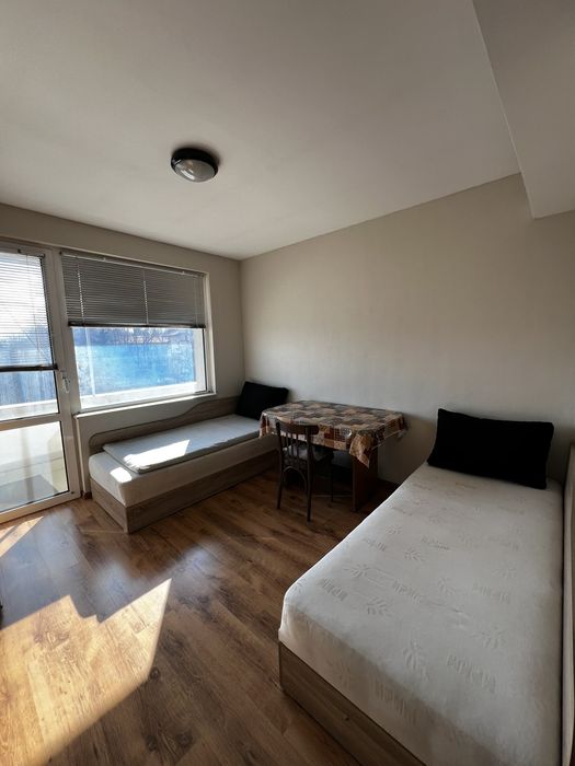 Дава се под наем Ателие в Плевен, 9-ти квартал - 30 кв.м за 178.5 € - Снимка #1