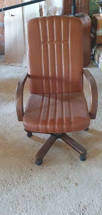 Scaun birou  stare buna