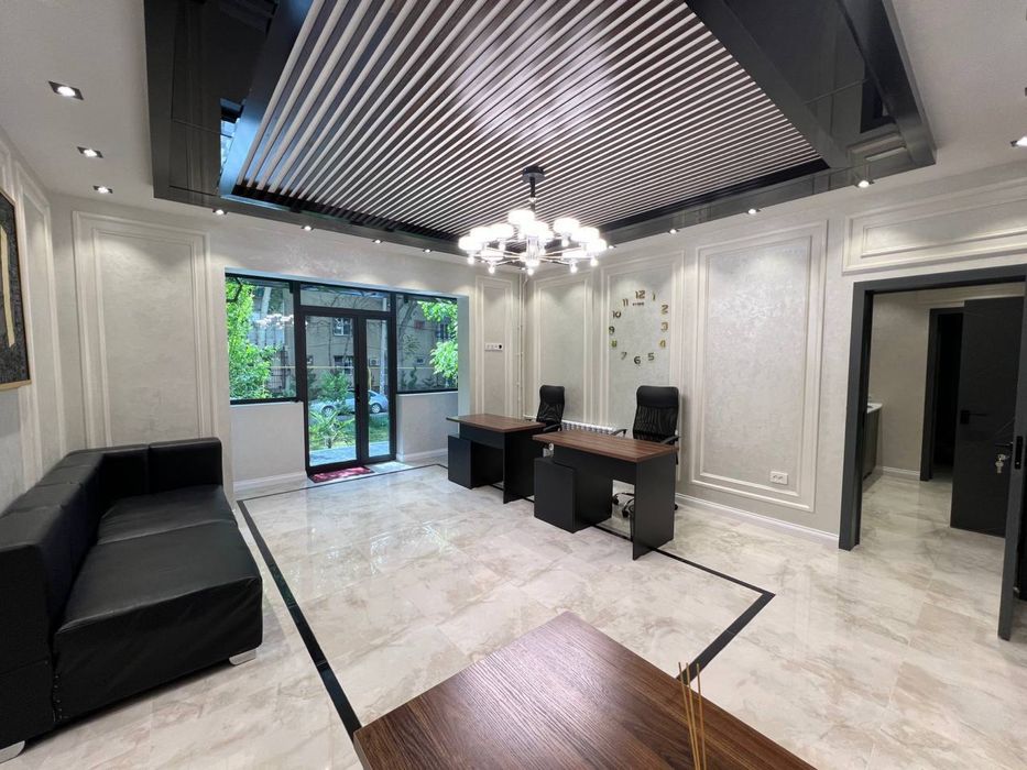 Аренда Новый Hi-Tech Office ул.шота руставели вдоль дороги 70м2