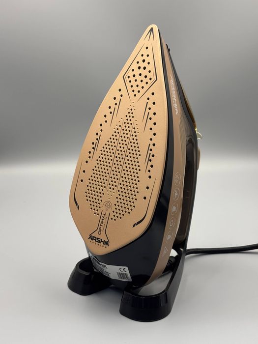 Паровой утюг Arshia.3000W  Керамическая подошва