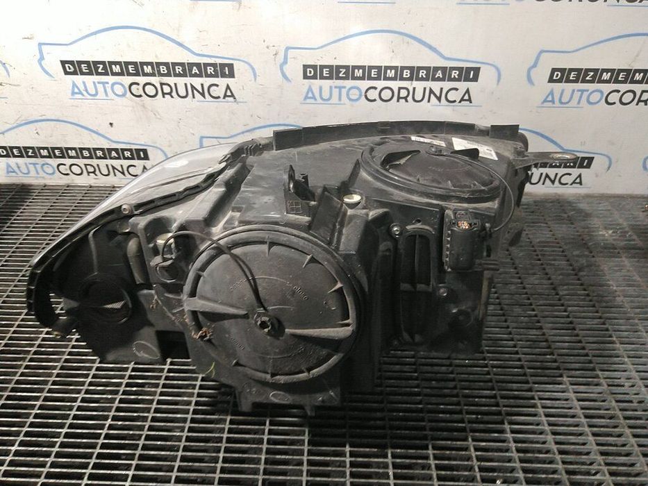 Far Stanga BMW X5 F15 2013 - 2018 SUV 4 Usi (1268) Xenon