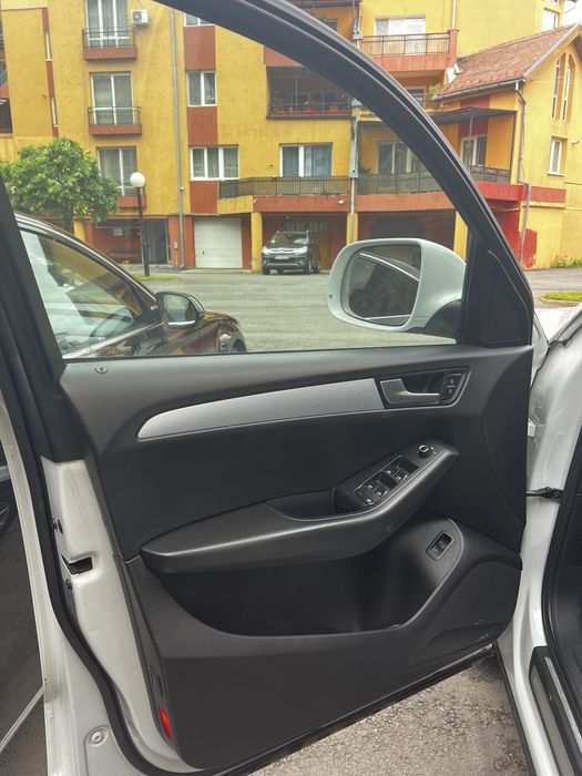 Audi Q5 I (8R, facelift 2012 , 2.0TDI)