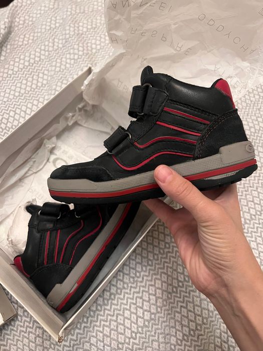 ботинки Geox на мальчика 30 размер