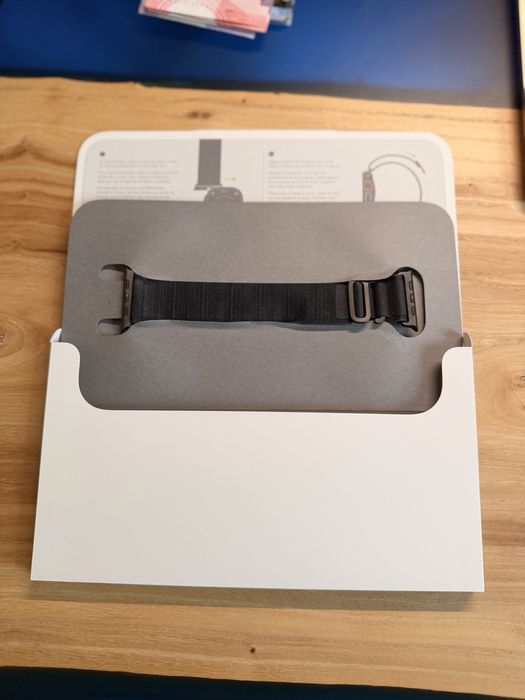 Ремешок Alpine Loop для Apple Watch Ultra