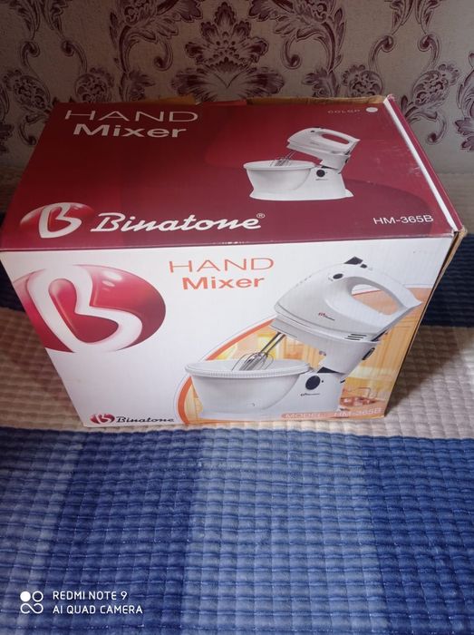 Миксер Binatone.