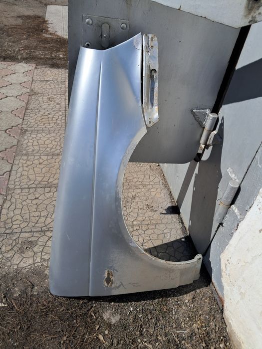 Крыло переднее Приора