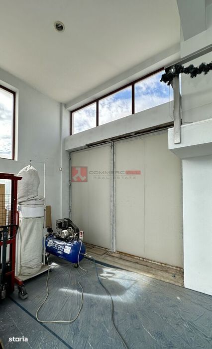 Spatiu Comercial 850 Mp. - Showroom Auto - Curte 4055 Mp.