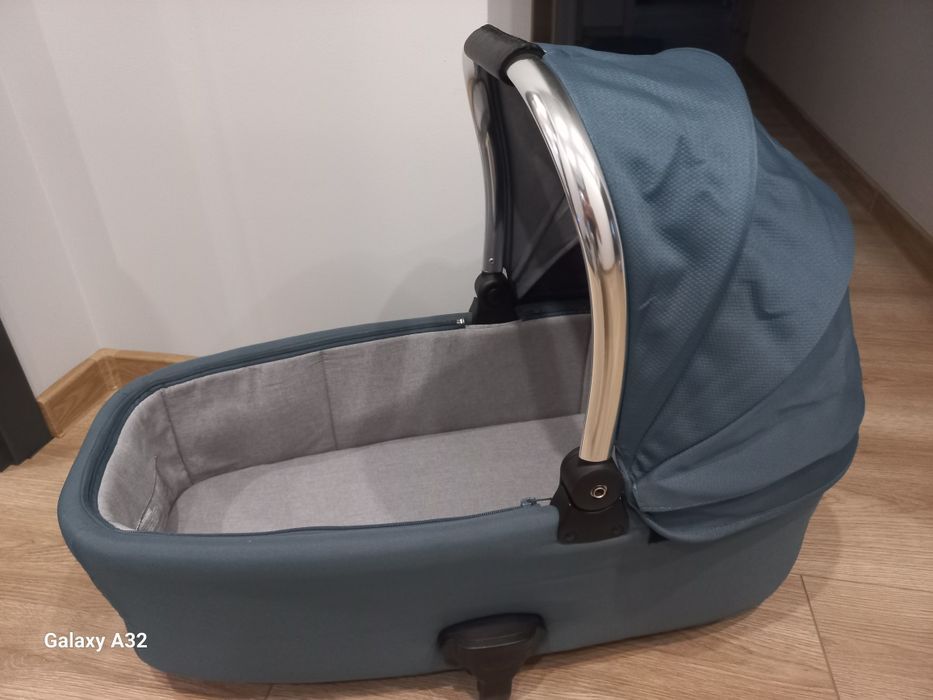 Бебешка количка  mamas and papas