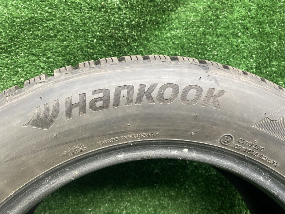 Set 2 anvelope iarna Hankook Winter I Cept Evo3 215 60 17 96H 7,5mm