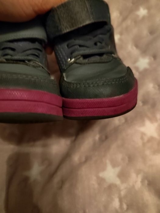 Адидас високи сникърси 28.5