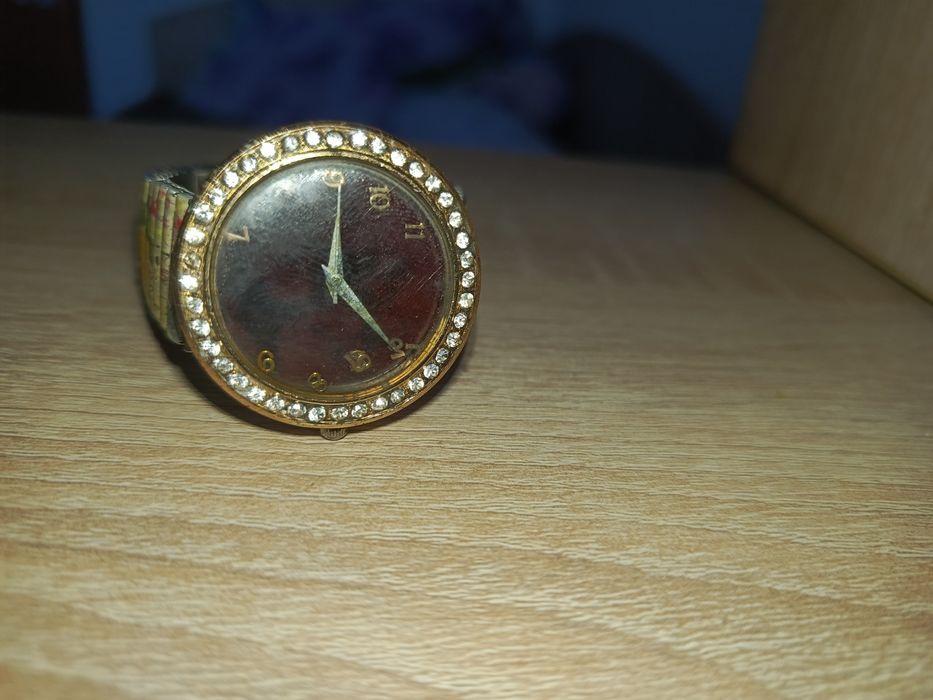 Ceas damă GROVANA Swiss – necesită mică reparație