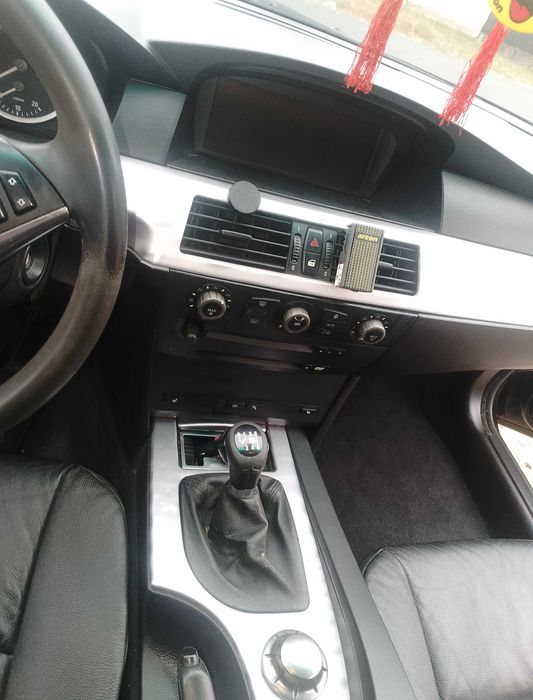 Vând BMW seria 5 e 60