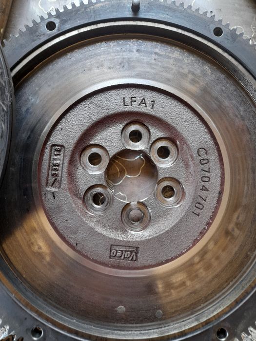 Голф 4 1.9тди на части