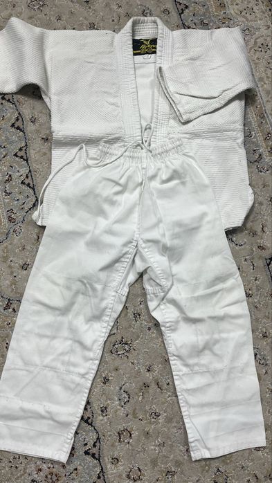 Костюм для дзюдо