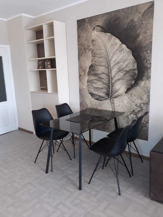 Дава се под наем Тристаен апартамент в Пловдив, Кючук Париж - 110 кв.м за 620 € - Снимка #5