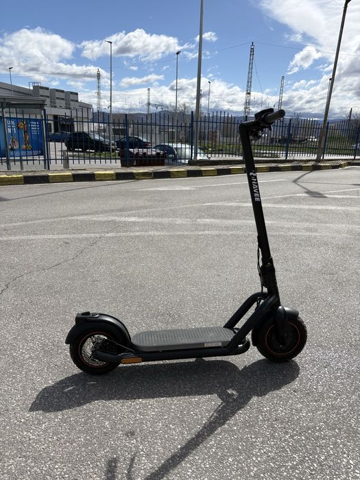 Тротинетка Navee kickscooter N65 като нова