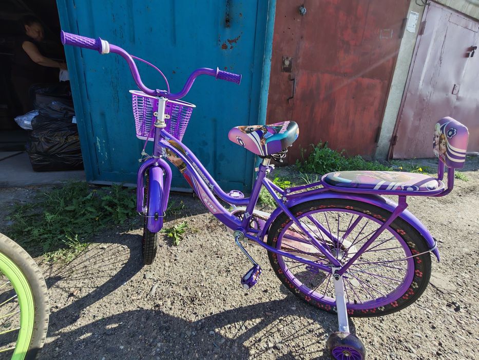 Продам детский велосипед для девочек
