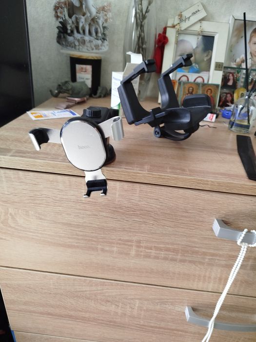 Продам держатели для телефона