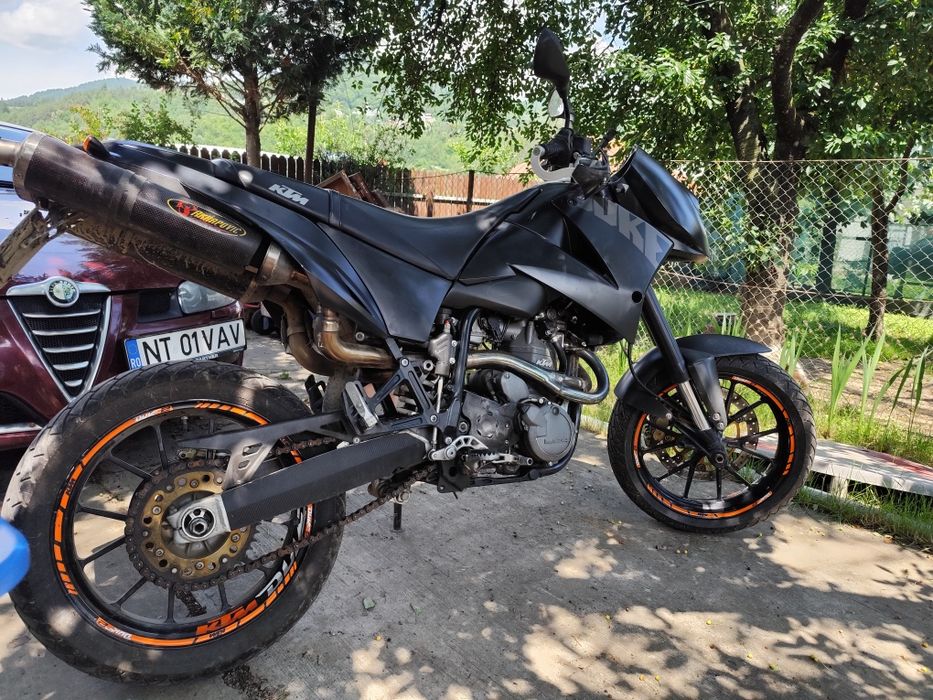 Motocicleta KTM Duke II Supermoto