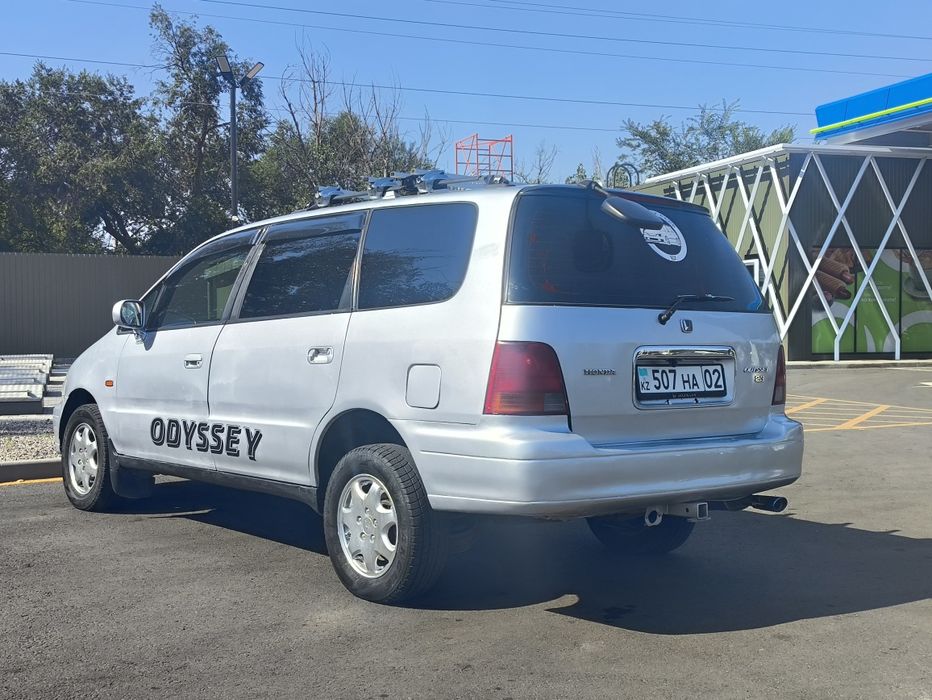 Авто в рассрочку Honda Odyssey