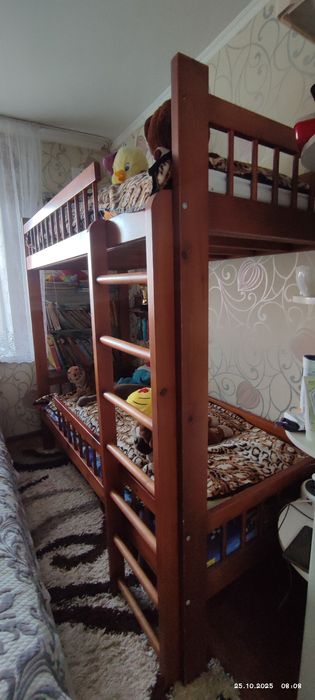 Двухъярусная кровать, дерево