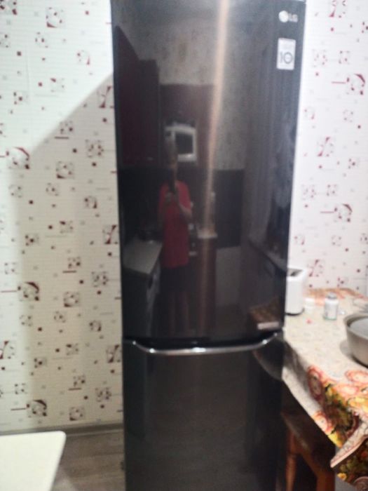 Продам холодильник