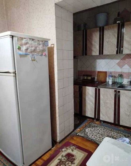 Центр 3 комнатная 77 серия Садыка Азимова Японское Посольство 145школа