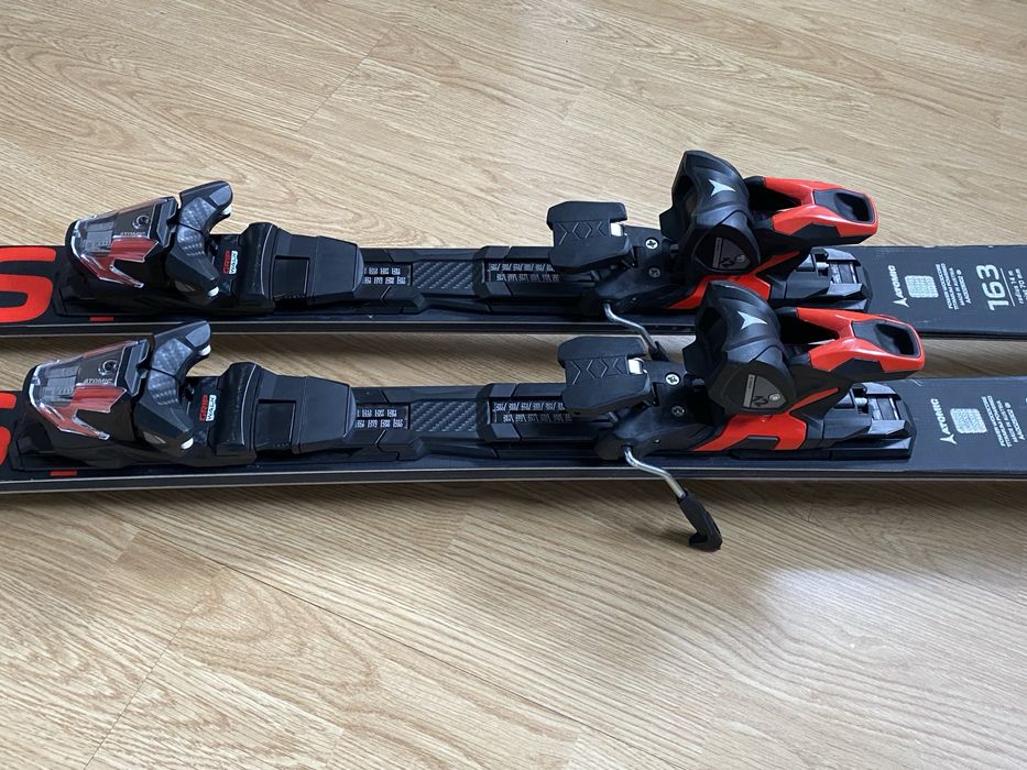 Schiuri unisex Atomic Redster SX - 163cm