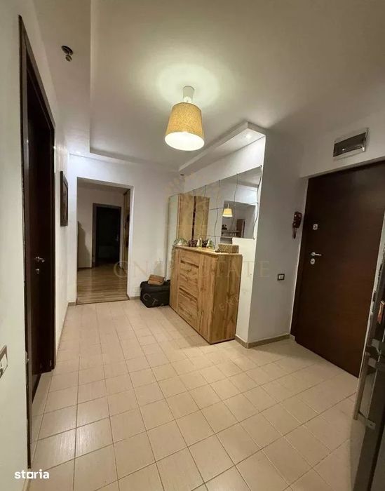 | 3 Camere | Et.10/10 | Balcon Panoramic | Metrou Titan | Recent Renov