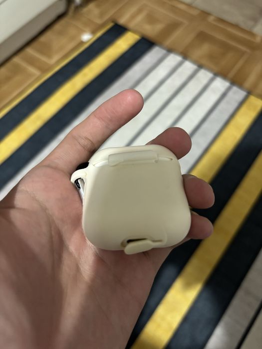 Xiaomi Redmi 7 , Airpods 2