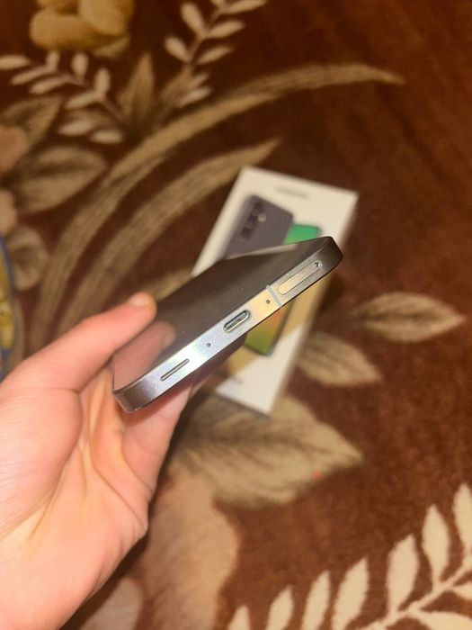 Vând Samsung A56 5G !