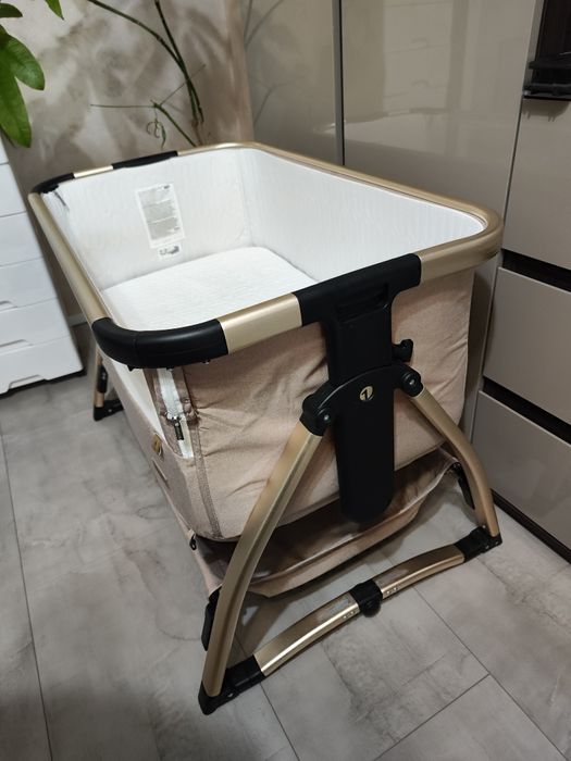 Кошара с подвижна страна Chipolino Baby boss, Бежова+ матрак бамбук