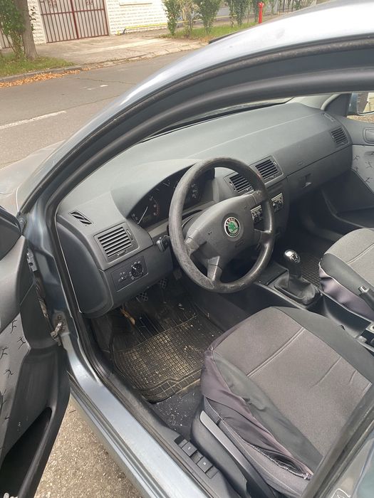 SKODA Fabia 2002
