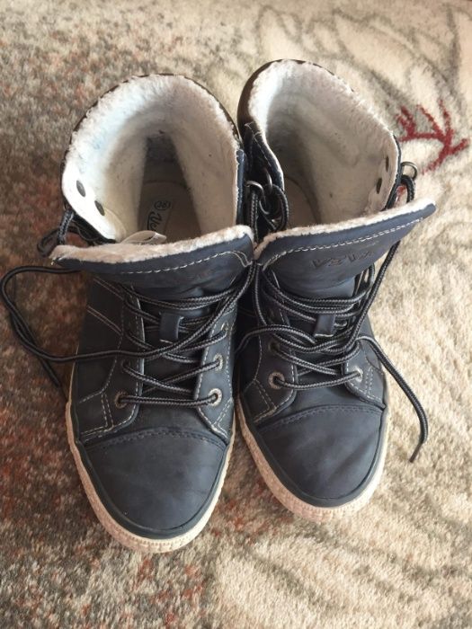 Детски боти за момче