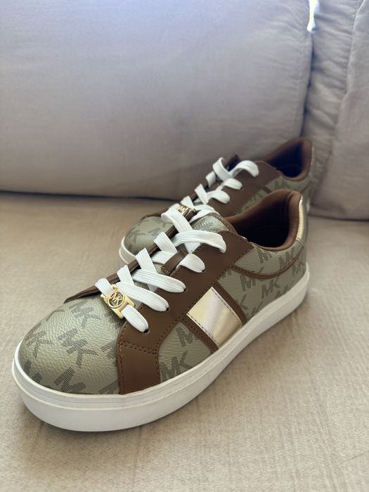 Нови кецове Michael Kors