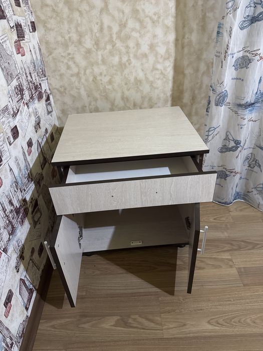 Продам тумбочку