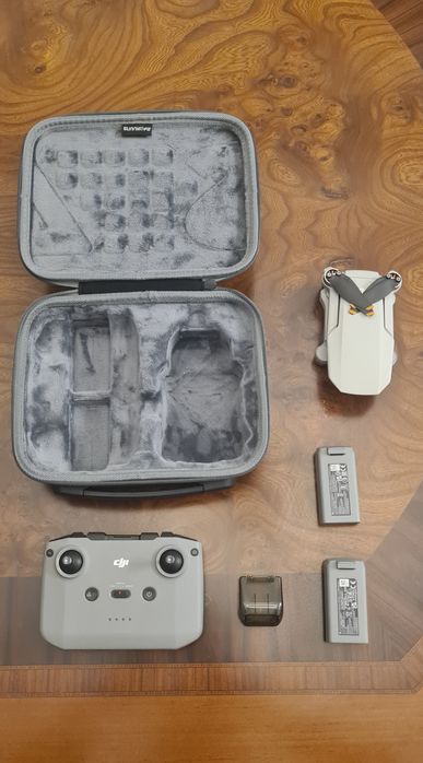 Квадрокоптер DJI Mini 2 se