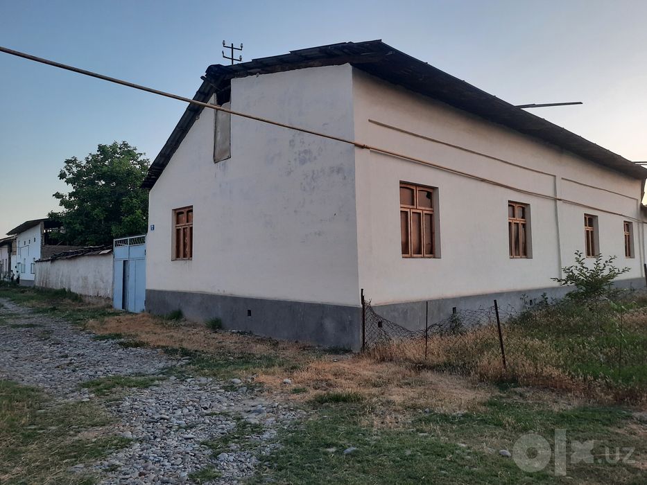Uchaska yeri bilan sotiladi