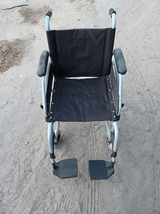 Инвалидная коляска