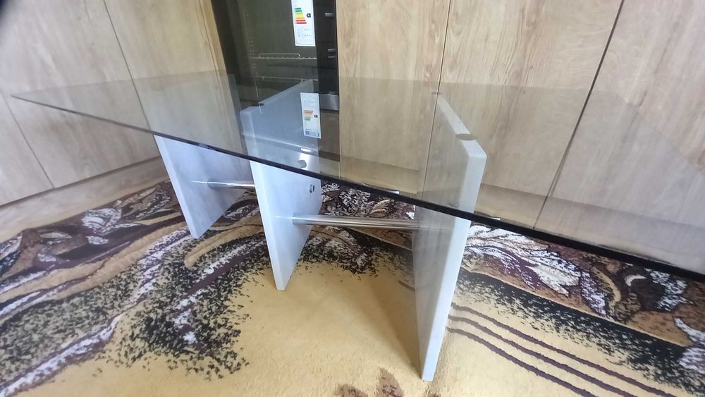 Холна маса мрамор/ стъклен плот