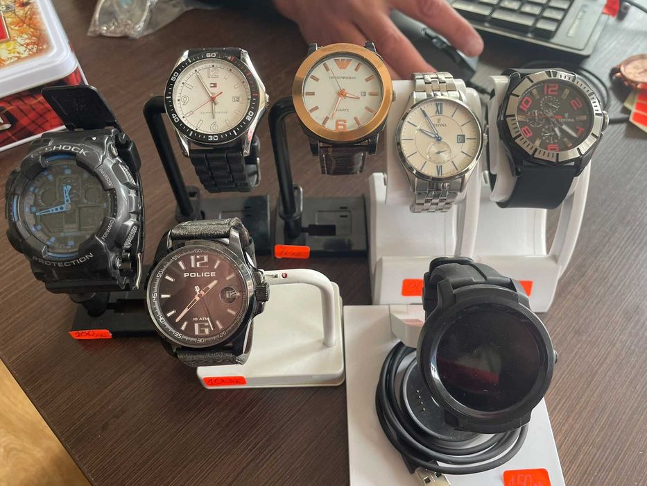 Часовник Festina