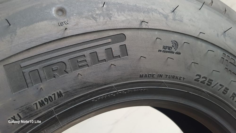 Шина Исузу PIRELLI 17.5