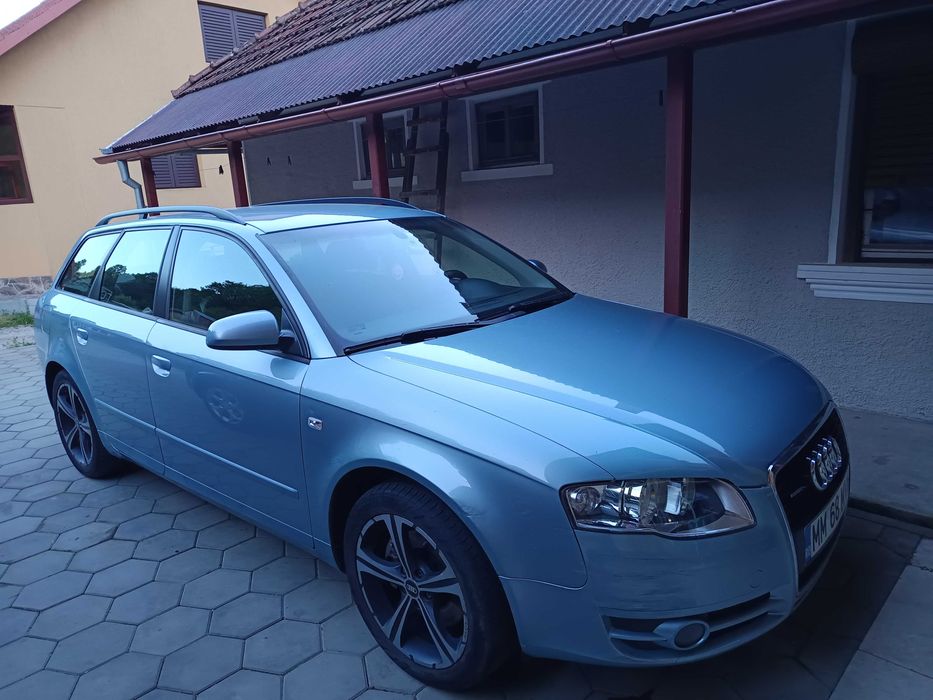 Audi a4b7 quattro