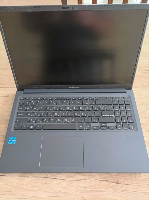 Asus X1502Z, I5- 1235U-16Gb ram, 512ssd,Windows 11 pro